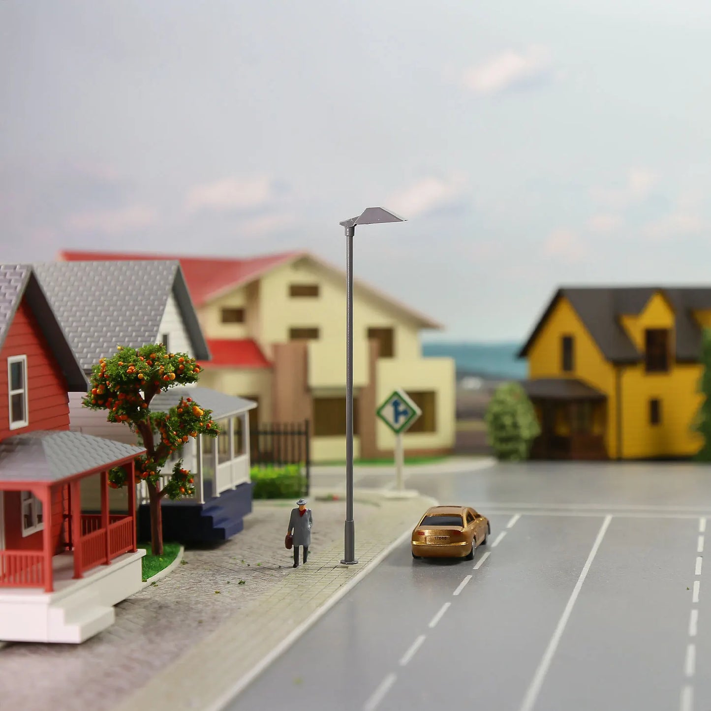 Lot de 5 Lampadaires HO 1:87 avec LED – Modèle Miniature Evemodel pour Décor Ferroviaire