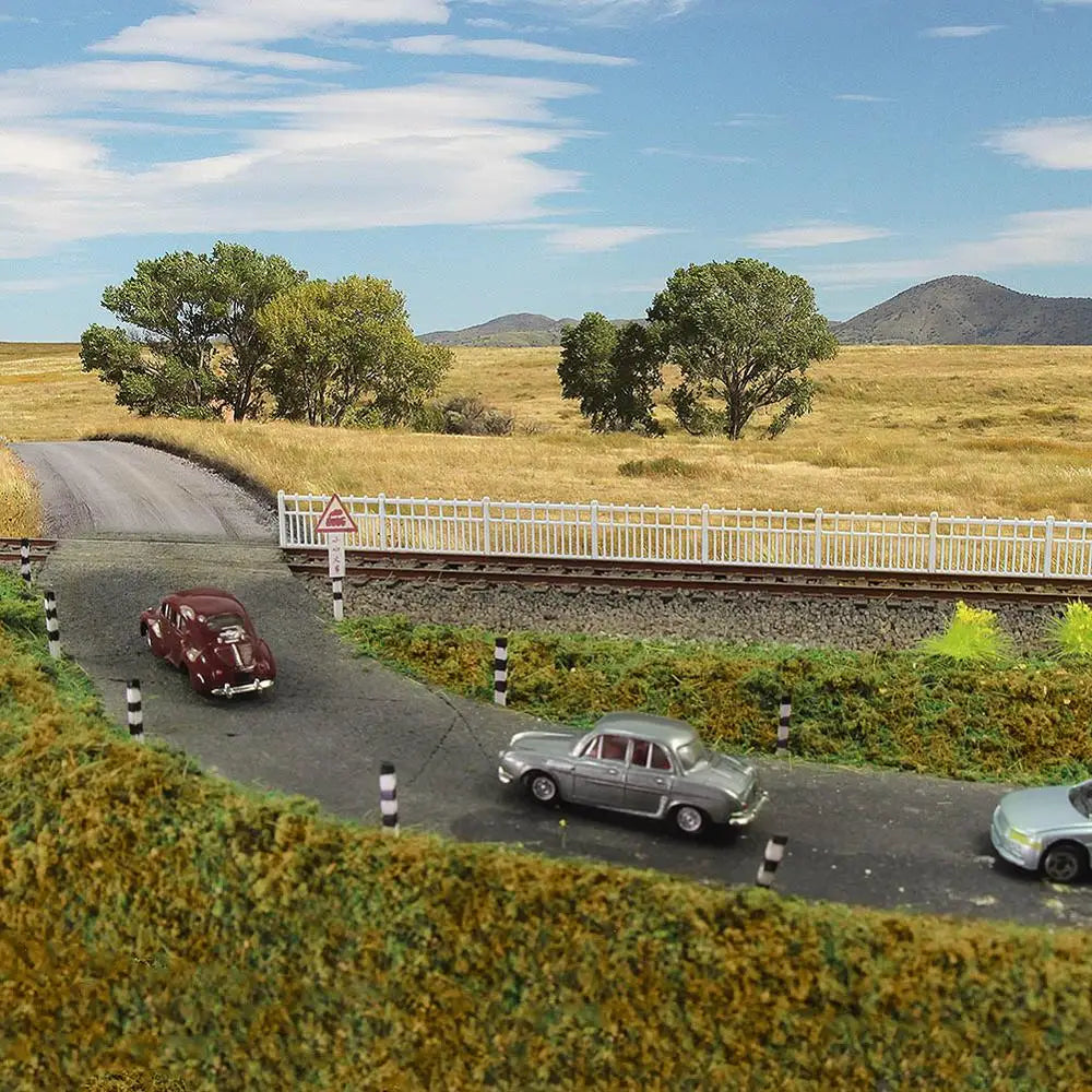 1 mètre de clôture blanche HO 1:87 – Accessoire pour décor ferroviaire et diorama