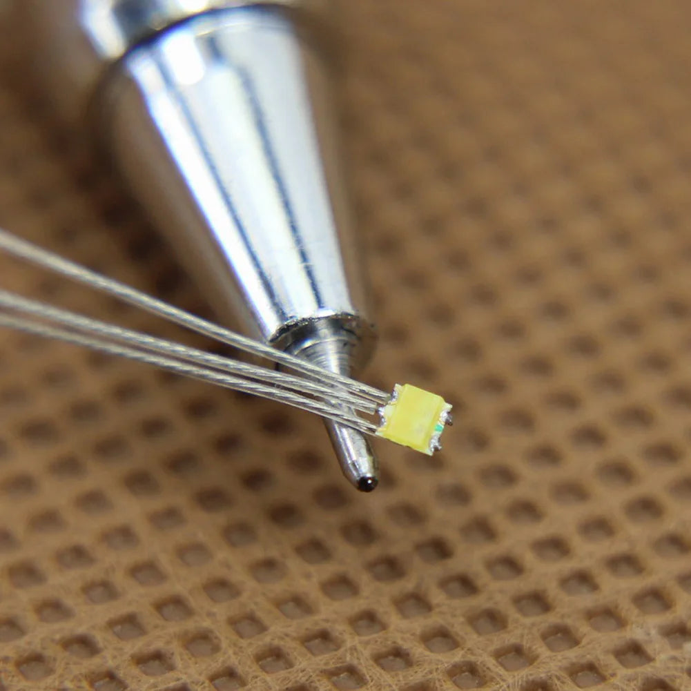 Evemodel 20pcs LED SMD 0605 Bi-couleur Pré-câblées Rouge & Blanc Brillant – Micro-Fils PTFE pour Modélisme et Miniatures